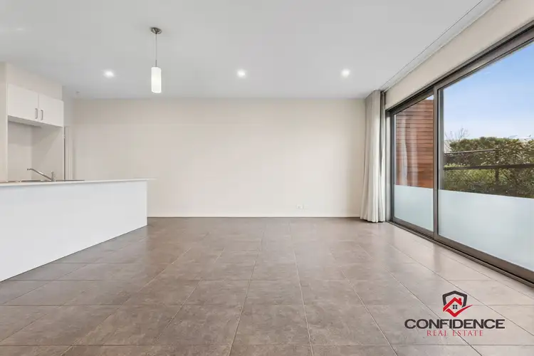 18 Chanter Terrace, Coombs ACT 2611