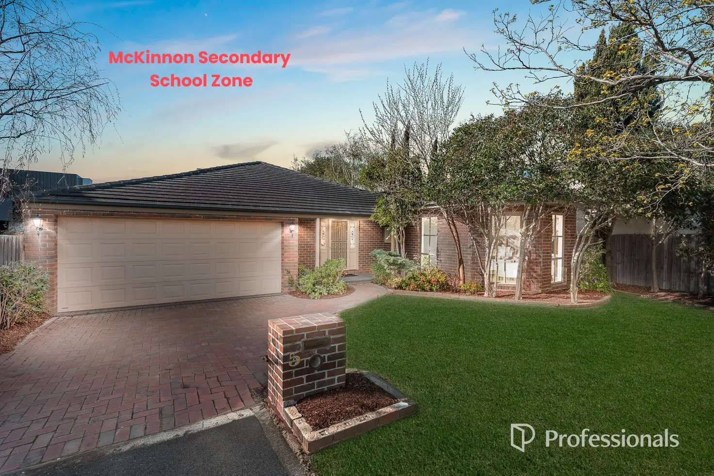 Main view of Homely house listing, 5 Duckmanton Court, Bentleigh East VIC 3165