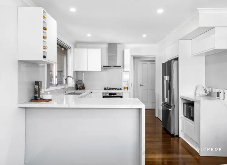 Fifth view of Homely house listing, 21 Beaumont Crescent, Lalor VIC 3075