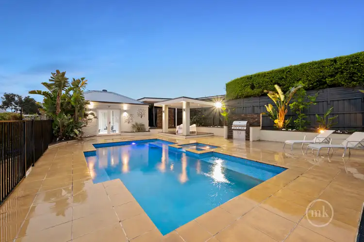 30 Flaxen Hills Road, Doreen VIC 3754