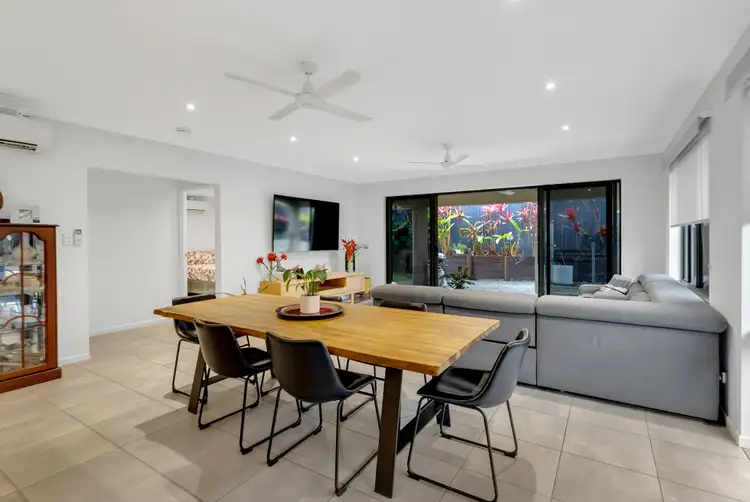 14 Bosun Place, Trinity Beach QLD 4879