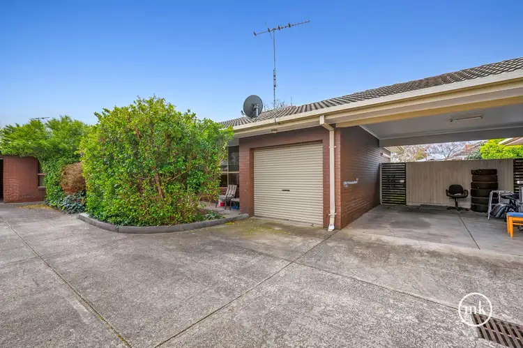 Second view of Homely unit listing, 2/32 Walnut Street, Whittlesea VIC 3757