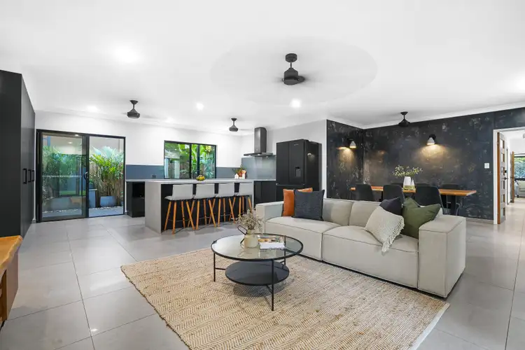 19 Mazlin Street, Wanguri NT 810