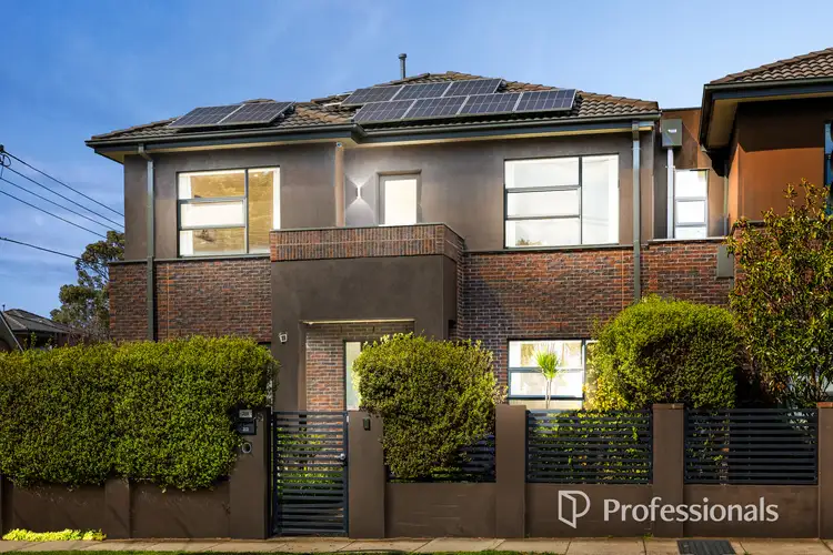 218 Tucker Road, Mckinnon VIC 3204