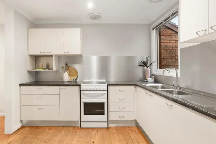 Fifth view of Homely unit listing, 1/27 Para Road, Lower Plenty VIC 3093