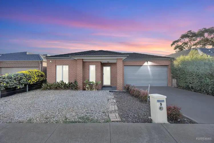 9 Licina Road, Brookfield VIC 3338