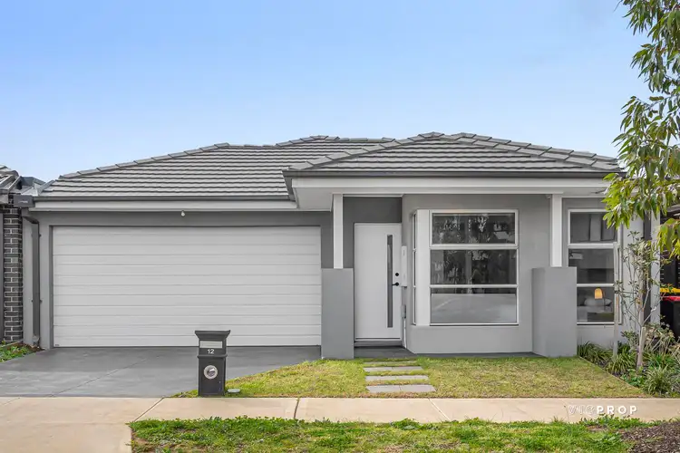 12 Dilwarra Drive, Bonnie Brook VIC 3335
