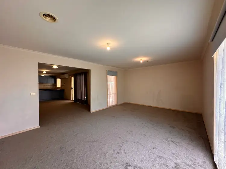 Fifth view of Homely house listing, 11 Hillview Drive, Carrum Downs VIC 3201