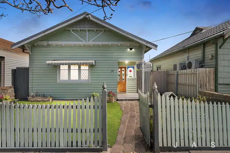 132 Queensville Street, Kingsville VIC 3012
