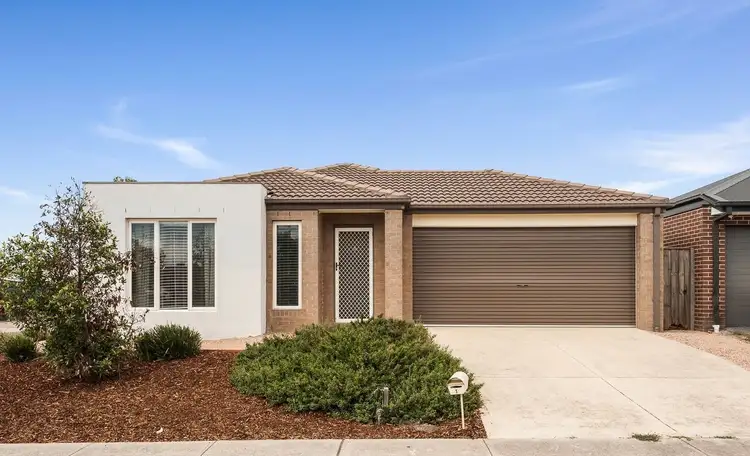 1 Macadamia Street, Doreen VIC 3754