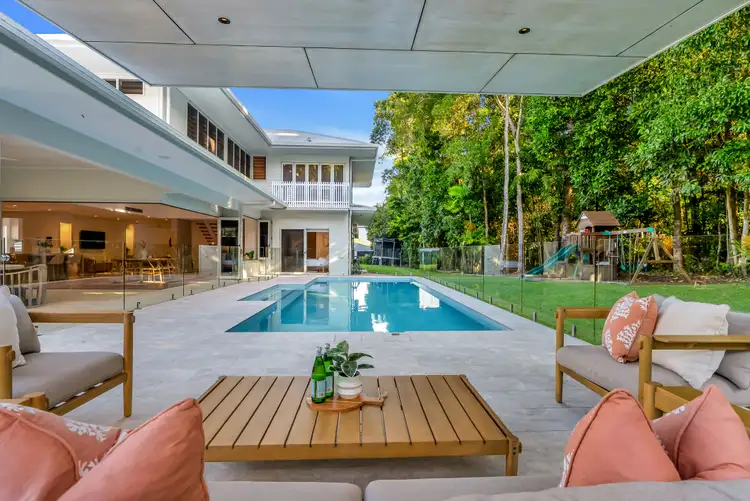 9-11 Flow Close, Trinity Beach QLD 4879