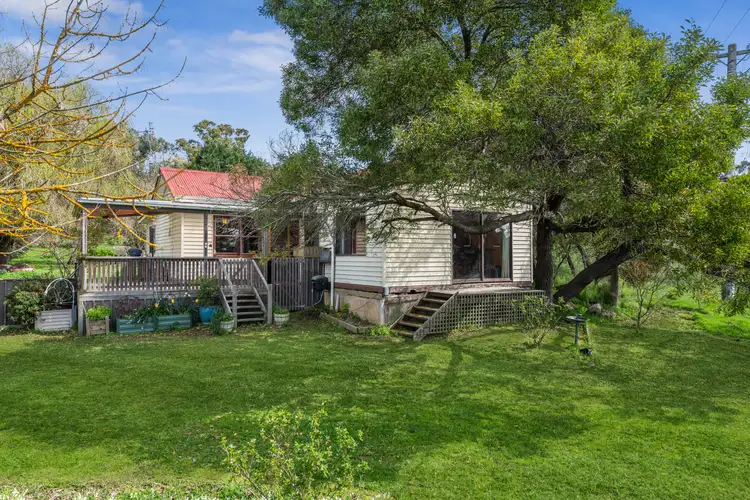 135 High Street, Taradale VIC 3447