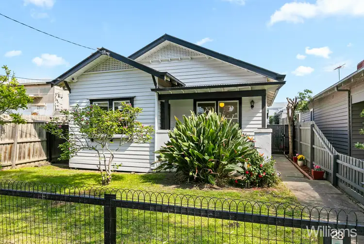 23 Home Road, Newport VIC 3015