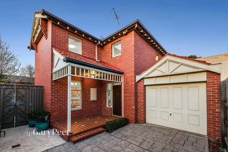 2/32 Burke Road, Malvern East VIC 3145