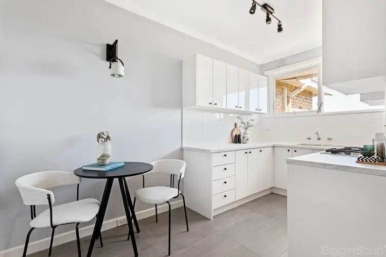 Fifth view of Homely apartment listing, 8/29 Sandham Street, Elsternwick VIC 3185