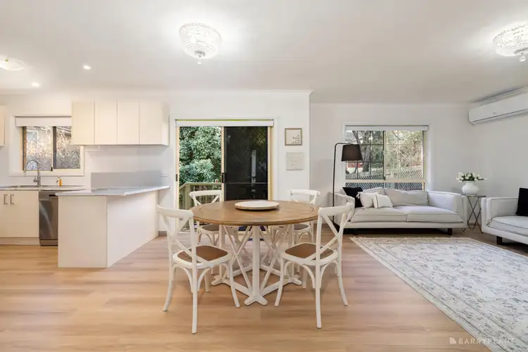 33A Cassowary Street, Doncaster East VIC 3109
