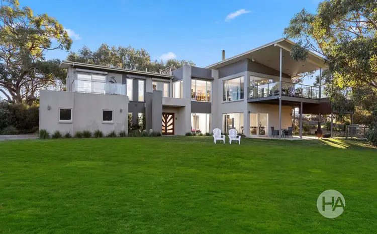 184 Albert Ruttle Drive, Inverloch VIC 3996