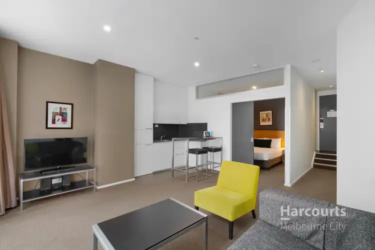 100 Exhibition Street