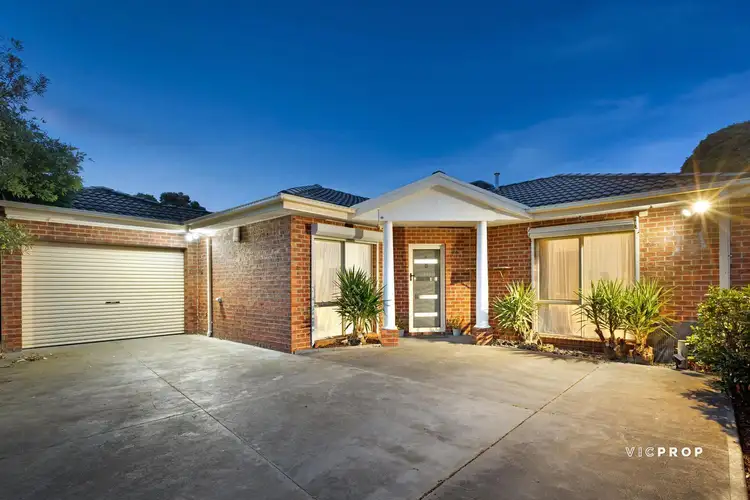 2/21 Elton Road, Ferntree Gully VIC 3156