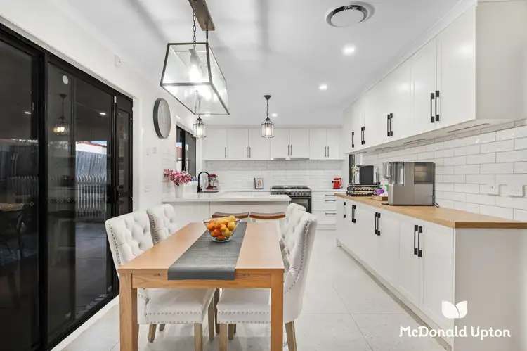 Fifth view of Homely house listing, 17 Molineux Way, Roxburgh Park VIC 3064