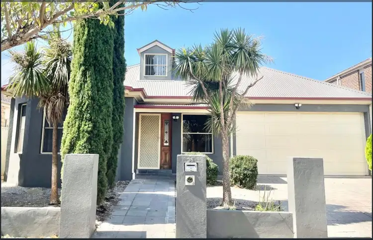 35 Edgbaston Parade, Caroline Springs VIC 3023