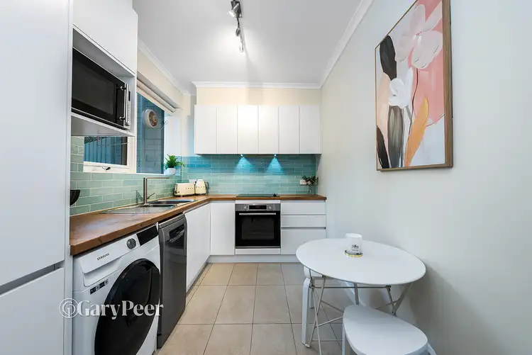 Sixth view of Homely apartment listing, 5/2-4 Watson Grove, Glen Huntly VIC 3163