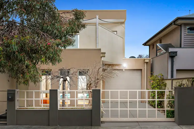 29 Rennie Street, Seddon VIC 3011