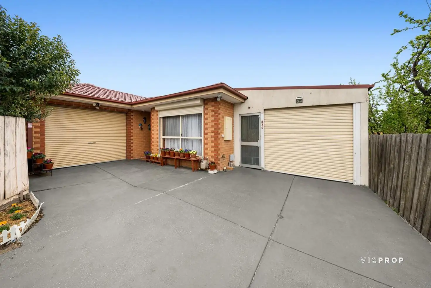 Main view of Homely unit listing, 2/66 Walmer Avenue, St Albans VIC 3021