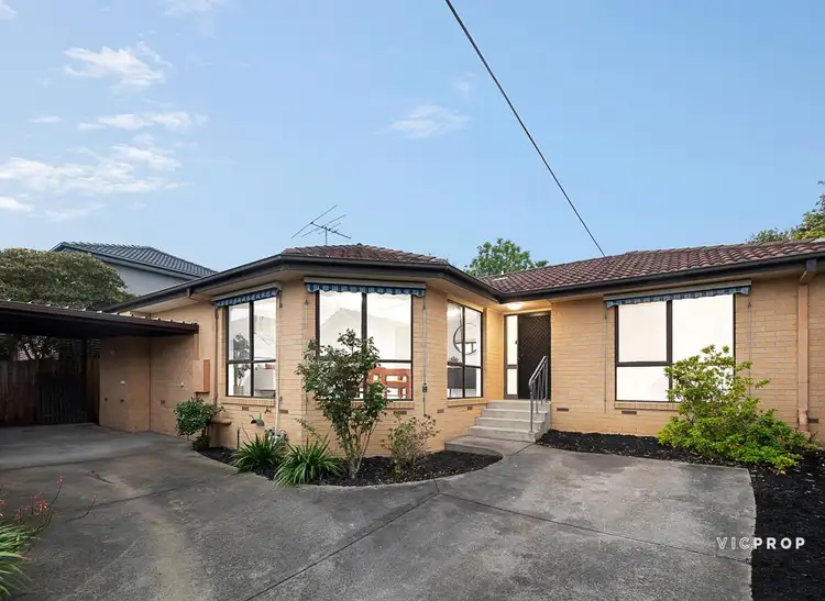 8a Meryl Street, Doncaster East VIC 3109