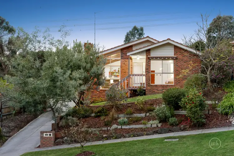 54 Hillingdon Drive, Diamond Creek VIC 3089