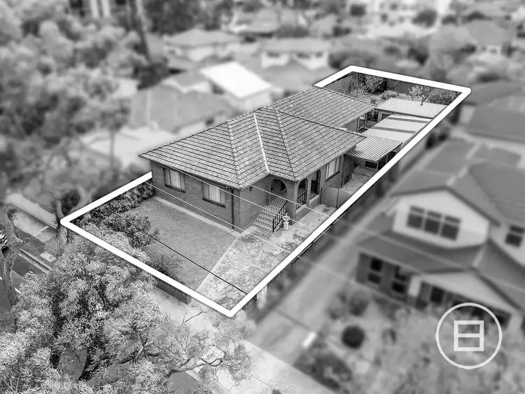 11 O'Shannassy Street, Essendon North VIC 3041