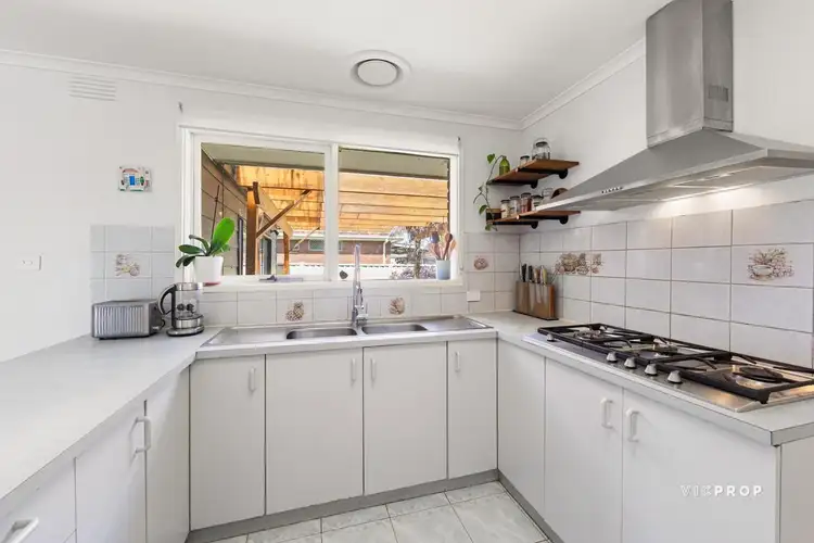 Fifth view of Homely house listing, 24 Glenmaggie Drive, St Albans VIC 3021