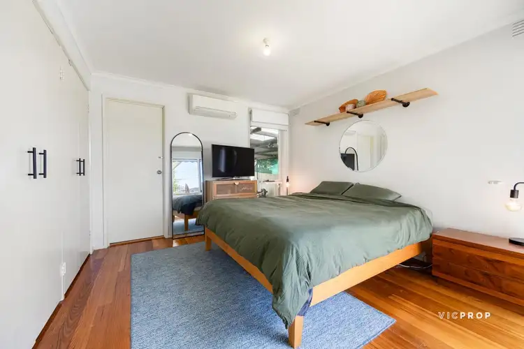 Sixth view of Homely house listing, 24 Glenmaggie Drive, St Albans VIC 3021