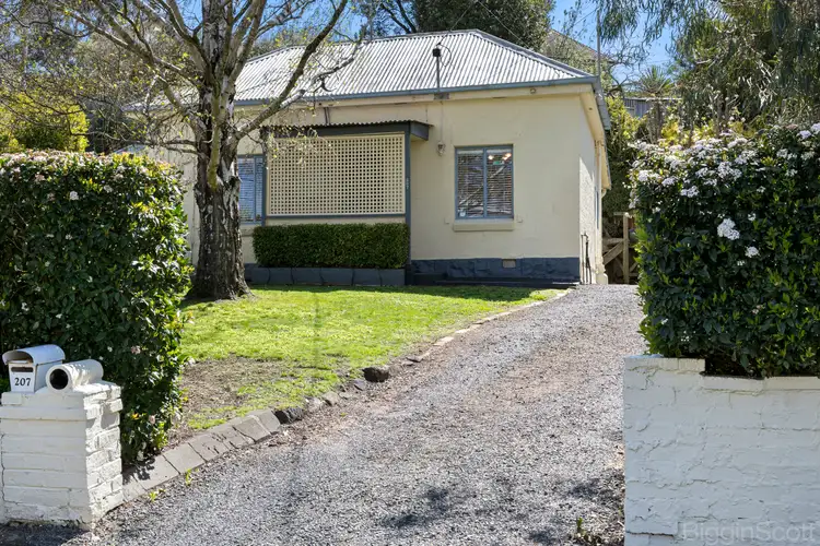 207 Havelock Street, Soldiers Hill VIC 3350