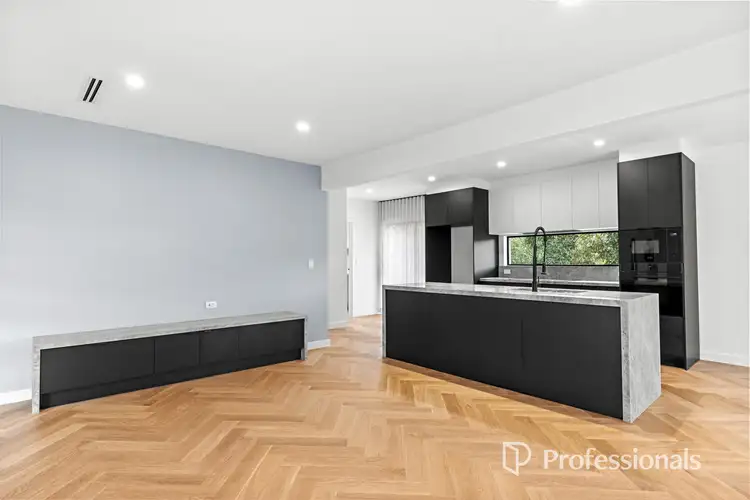 Third view of Homely house listing, 5 Chantilly Street, Mount Waverley VIC 3149