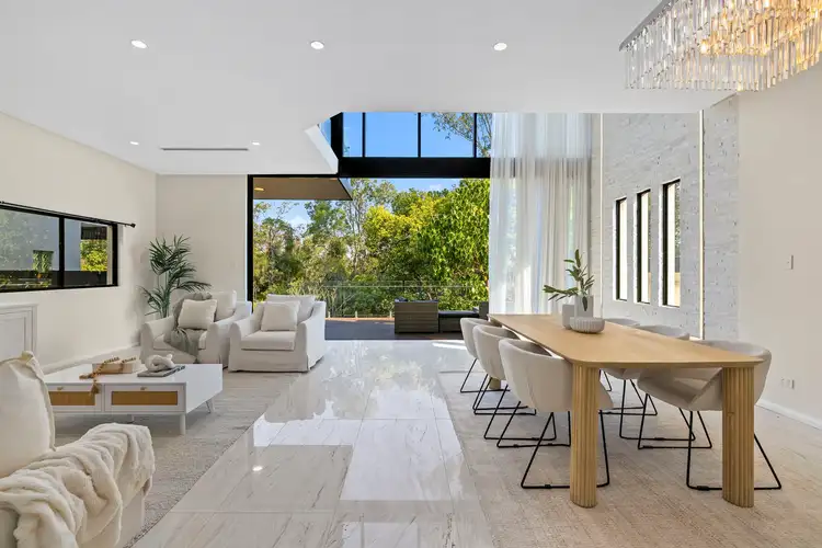 46 Burns Parade, Chapel Hill QLD 4069