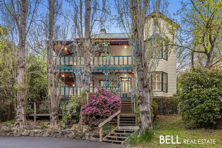 8 Langford Court, Tecoma VIC 3160
