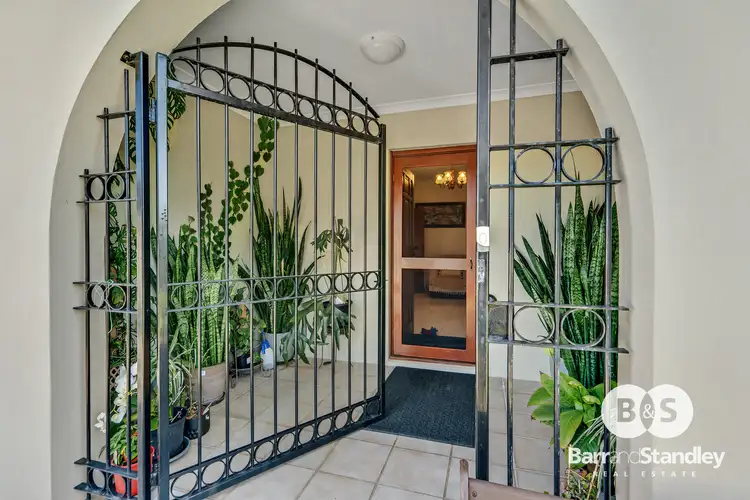32 Parade Road, South Bunbury WA 6230