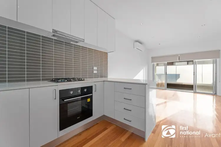 Main view of Homely townhouse listing, 3/142 Thames Street, Box Hill North VIC 3129