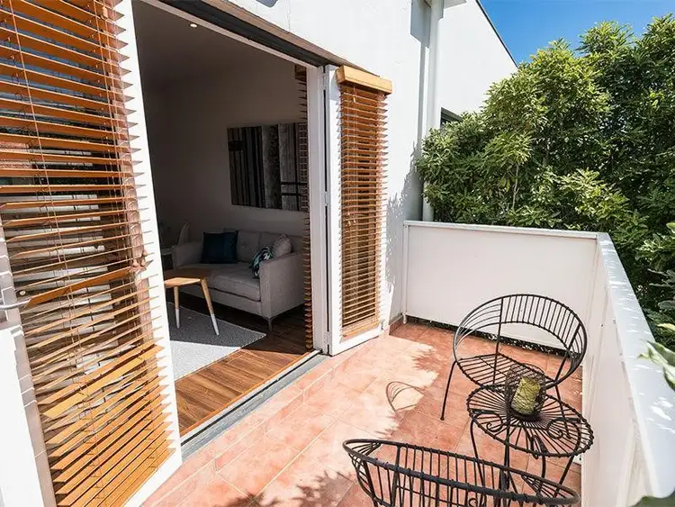 Second view of Homely apartment listing, 12/89 Ormond Road, Elwood VIC 3184