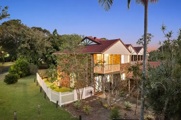 1/11 Jimbour Close, Forest Lake QLD 4078