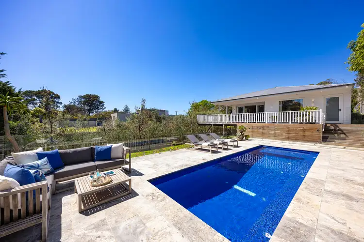 14 High Street, Sorrento VIC 3943