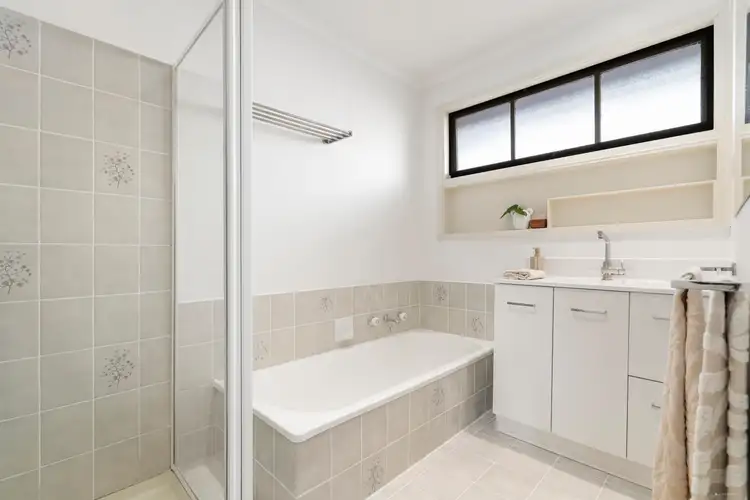 Sixth view of Homely house listing, 22 Allumba Drive, St Helena VIC 3088