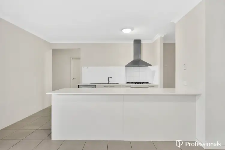 Sixth view of Homely house listing, 7 Shirley Court, Point Cook VIC 3030