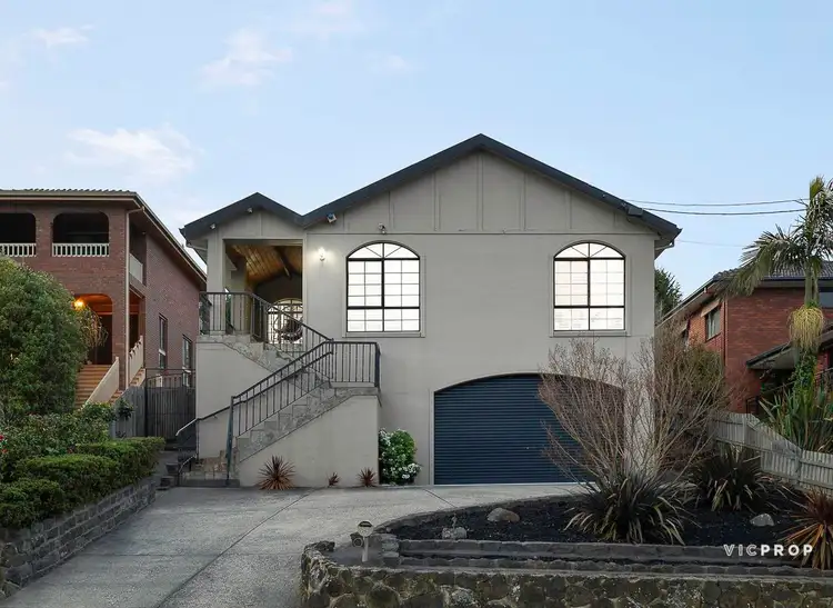 25 Highview Crescent, Macleod VIC 3085