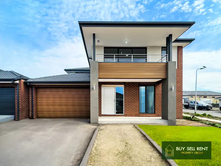 28 Webster Street, Clyde North VIC 3978