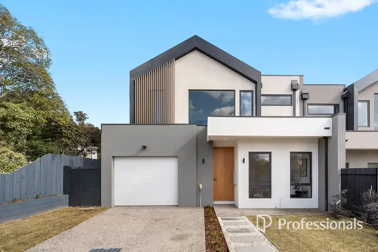 18B Oak Hill Road, Mount Waverley VIC 3149