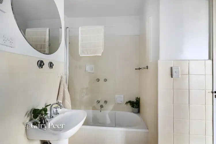 Sixth view of Homely apartment listing, 3C/21 The Esplanade, St Kilda VIC 3182