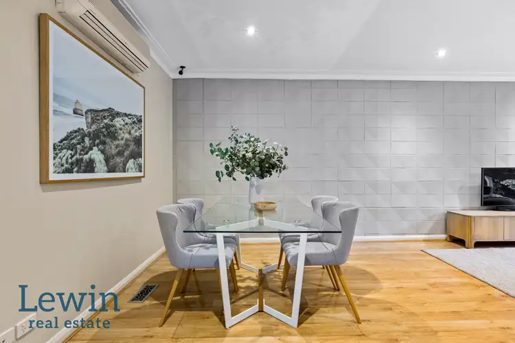 Sixth view of Homely unit listing, 2/97 Rowans Road, Moorabbin VIC 3189