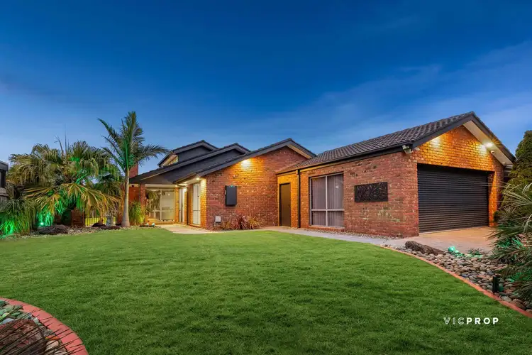 16 Meadowview Court, Ferntree Gully VIC 3156